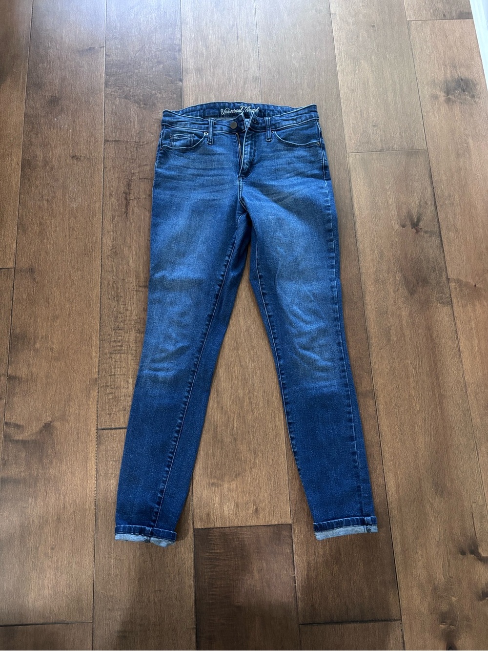 Universal Thread Women's Dark Blue Skinny Jeans